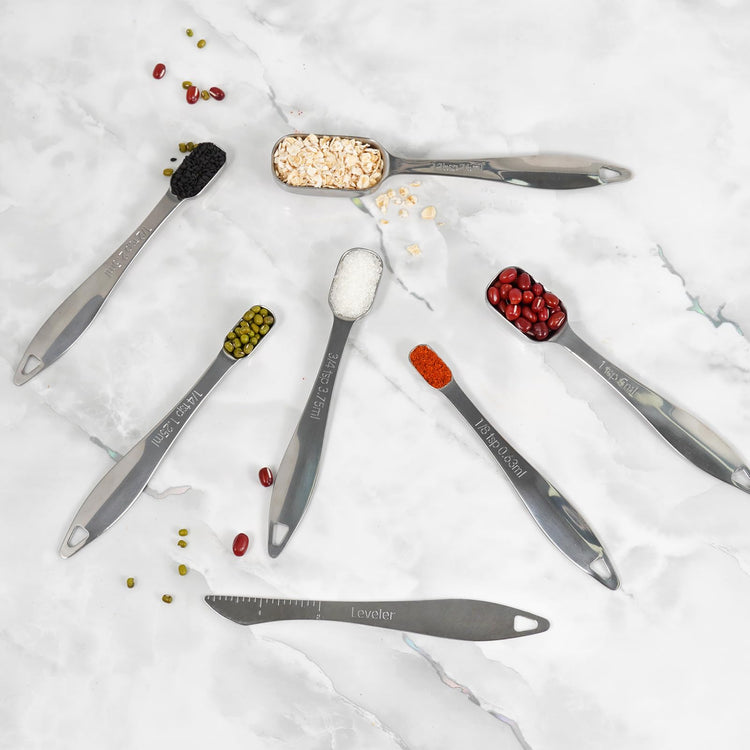 17 Pc Stainless Steel Measuring Cups and Spoons Set