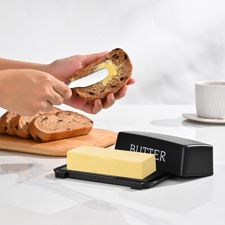 Butter Dish With Cover And Knife