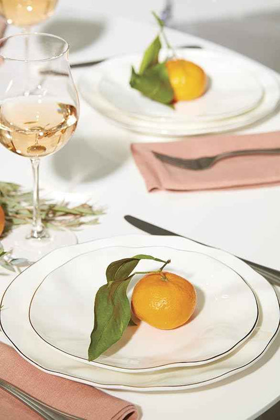 Lenox 899192 Blue Bay White 18-Piece Dinnerware Set, Service For 6