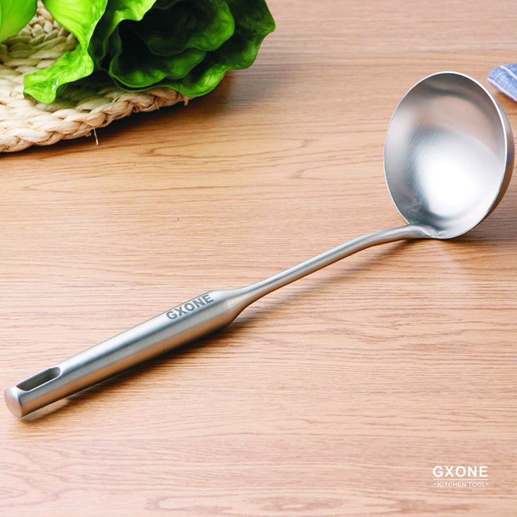 Soup Ladle 304 Stainless Steel Cooking Ladle with Long Handle