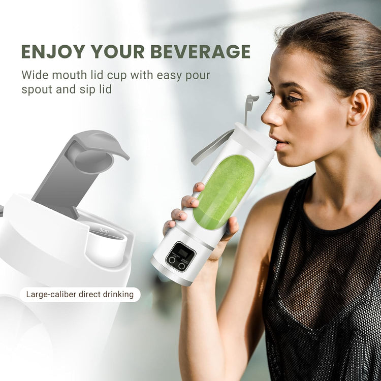 Portable Personal Electric USB Juicer，500ML Mini Blender Portable Blender For Shakes and Smoothies juice，12 Blades Great for Mixing，Compact、Convenient and Versatile (White)