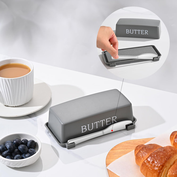 Butter Holder With Cover And Knife