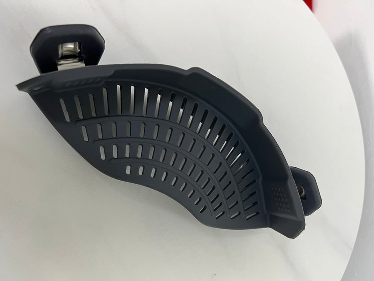 Clip On Pot Strainer Silicone