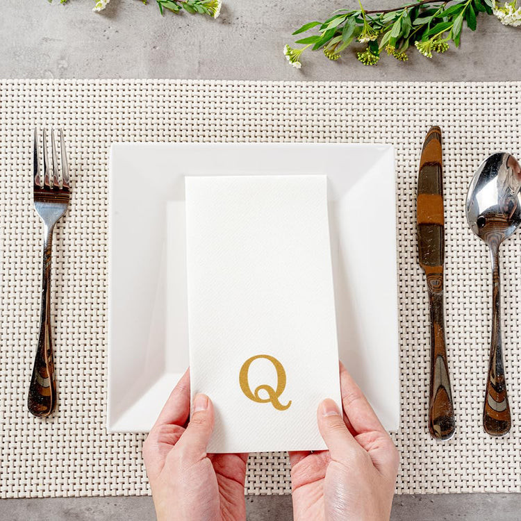 Paper Rectangle Gold Letter Q Linen (2000 Count)