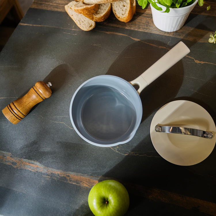 1.6 Quart Sauce Pan with Lid