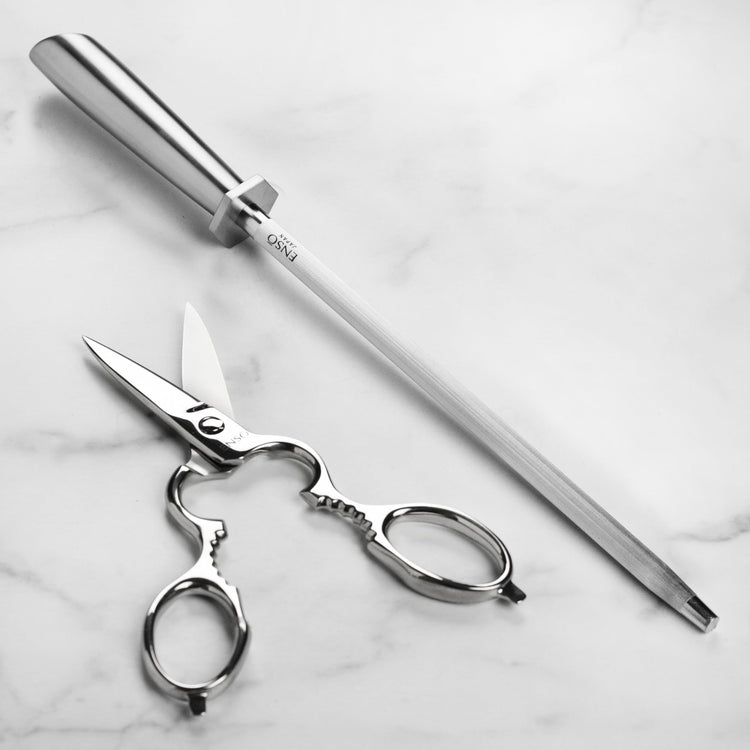 Knife Set Made in Japan (25 Count)