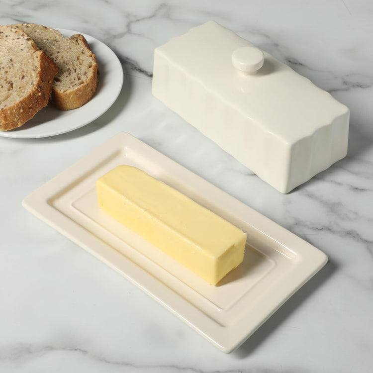 Broadbrook Stoneware Butter Dish with Lid