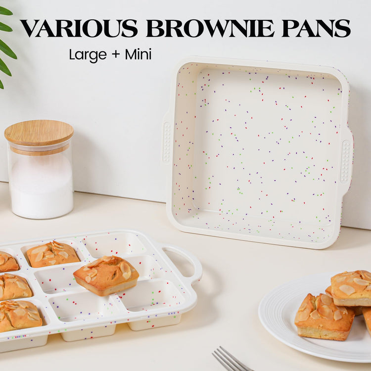 Mini Individual Square Brownie Pan with Dividers (2 Count)