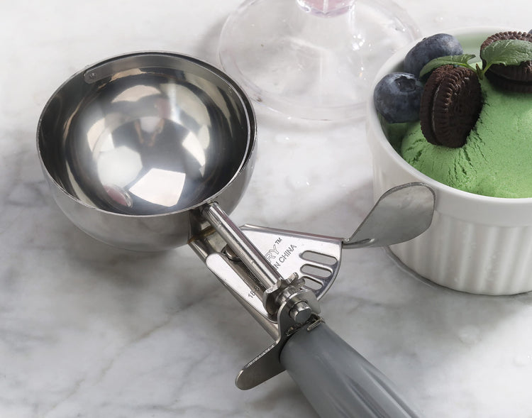 Commercial Grade Thumb Press Food Disher
