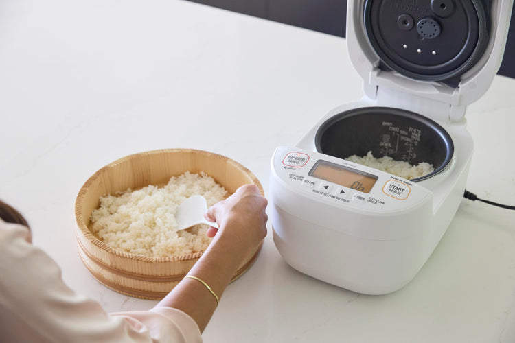 NW YNC18WA Induction Rice Cooker and Warmer10 Cup