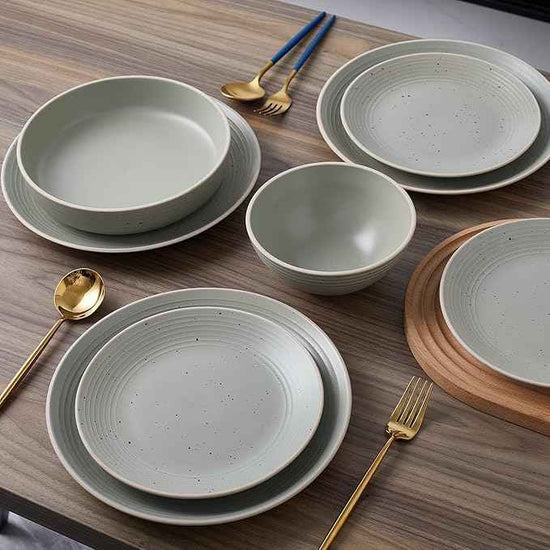 Stone Lain Lauren Stoneware, Rustic Plates and Bowls Set, Dinnerware, Service for 4, Speckled Green, Dishwasher & Microwave Safe, 16-Piece