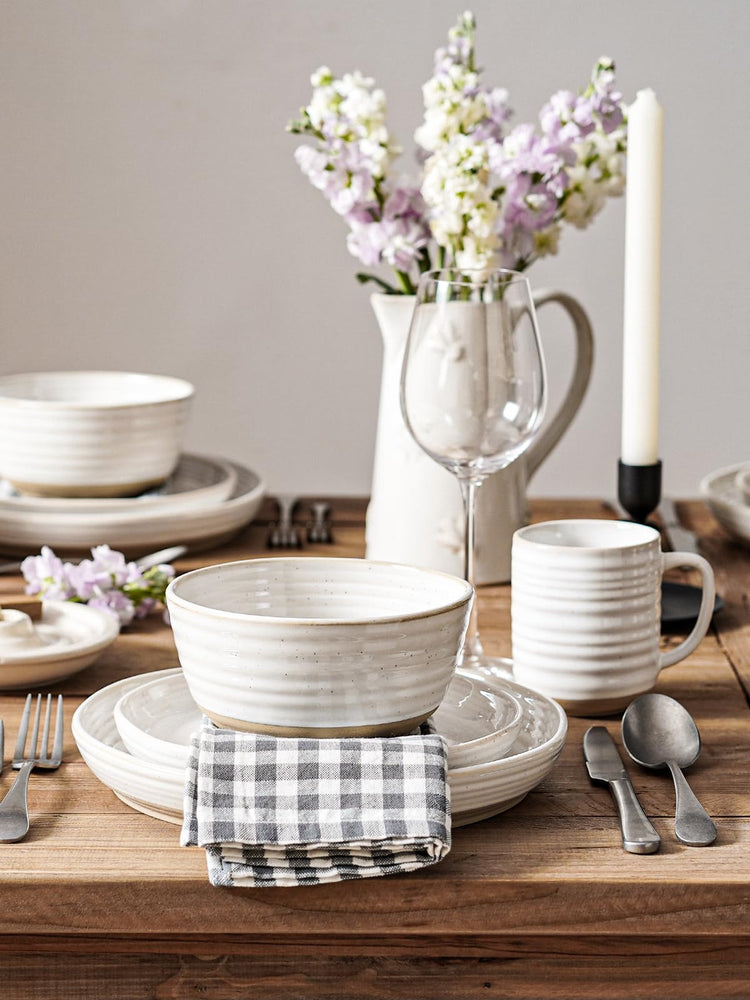 Ceramic Dinnerware Sets for 4