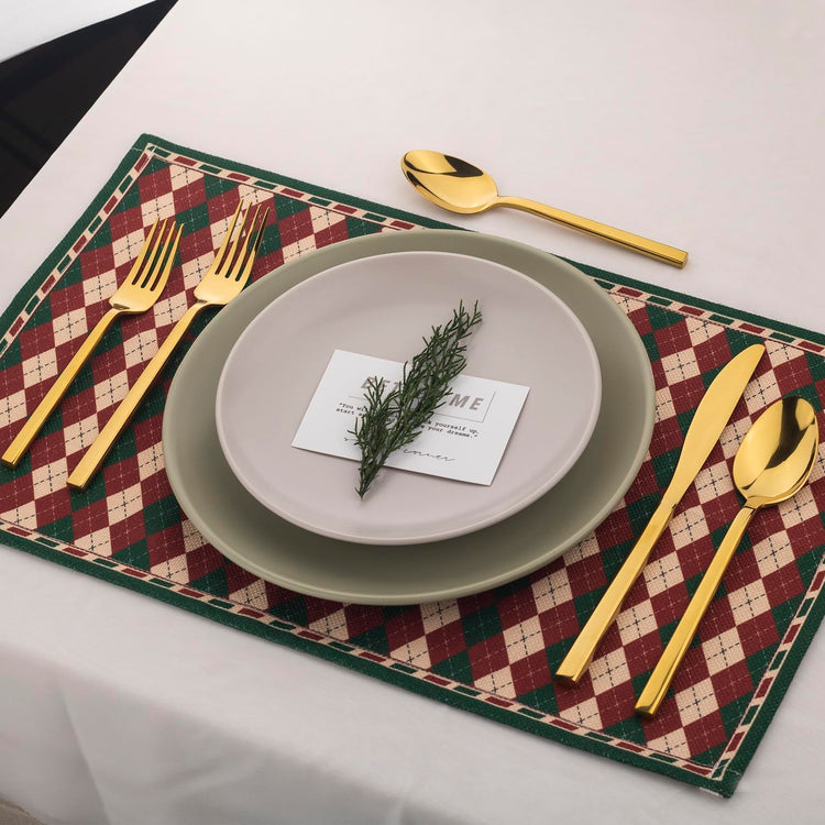 Cube Gold 20 Piece Flatware Set (17.49 Count)