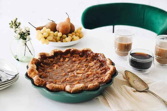Le Creuset Stoneware Set of 2 Heritage Fluted Pie Dish, 9", Oyster