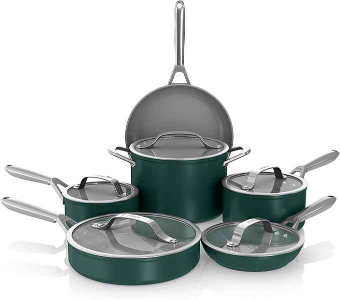 Ninja Ceramic Pro 11Piece Cookware Set, NonStick Pots & Pans Set with Glass Lids, Nontoxic, PTFE Free, Ceramic Coated, Oven Safe, All Stovetops & Induction Compatible, British Racing Green, CW39011GN