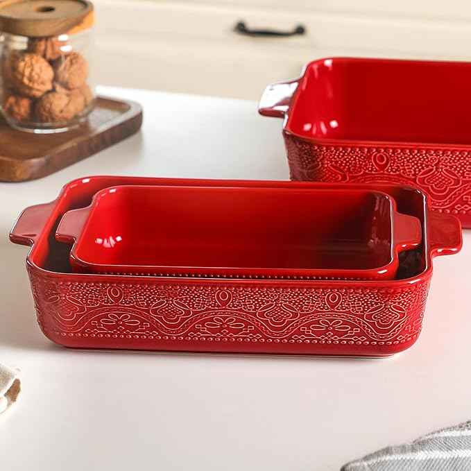 Ceramic Baking Dish Set of 3, Casserole Dishes for Oven, Ideal for Baking, Stewing, Roasting, and Holiday Feasts. The Gift for Mother's Day, Thanksgiving, Christmas, or Housewarming(Christmas Red）