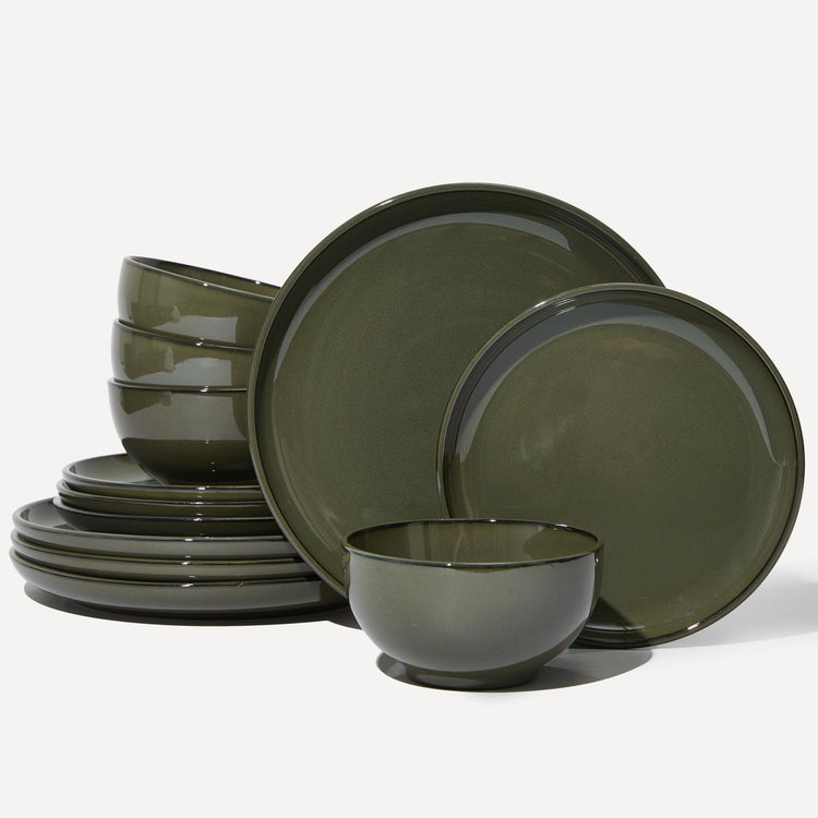 Stoneware Dinnerware Sets for 4