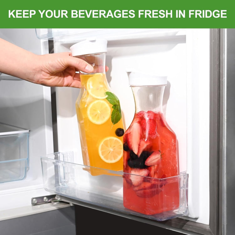 Set of 4 Plastic Carafe with Lid, 1 Liter Mimosa Bar Supplies, Large Square Base Juice Containers, Water Bottle, Milk Container, Clear Beverage Containers for Fridge