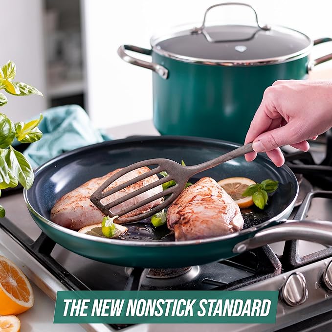 Blue Diamond 20 Piece Cookware and Bakeware Set, Diamond Infused PFAS-Free Ceramic Nonstick Pots and Pans, Durable Nontoxic Metal Utensil Safe & Scratch Resistant, Dishwasher & Oven Safe, Green