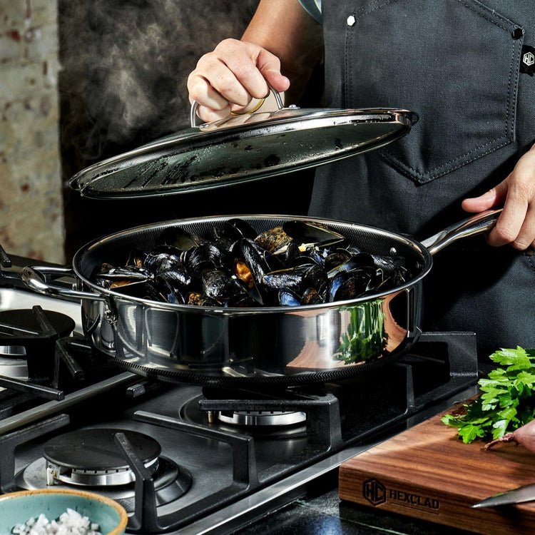 5.5 Qt Hybrid Nonstick Deep Sauté Frying Pan & Lid