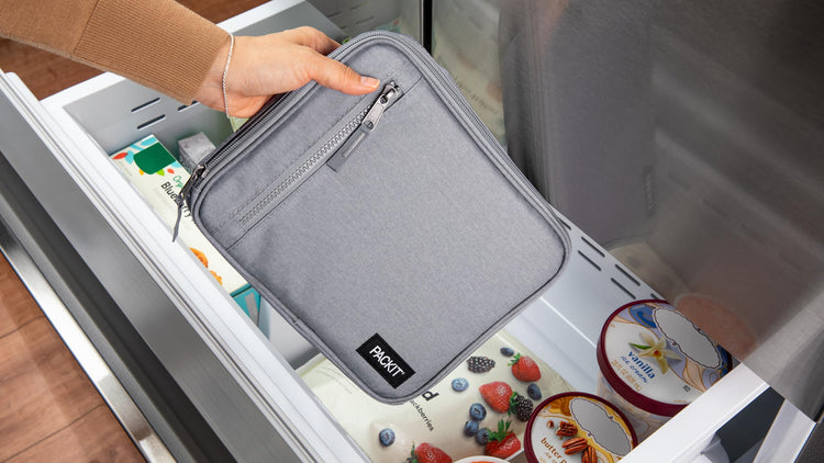 R) Freezable Classic Lunch Box, Gray Fog, Built with EcoFreeze(R) Technology, Collapsible, Reusable, Zip Closure With Front Pocket and Buckle Handle, For Work Lunches and Fresh Lunch On the Go