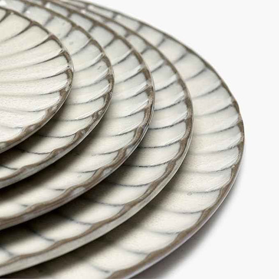 Serax White Dinner Plates | Inku Tableware by Sergio Herman | Dishes Set for 4 | Stoneware Microwave Safe Plates | Dish Set | Farmhouse Kitchen and Dinnerware Sets | Luxury, Family and Party