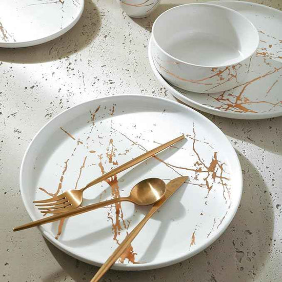 Stone Lain Porcelain 16 Piece Dinnerware set, 4 Full White Gold Splash Sets