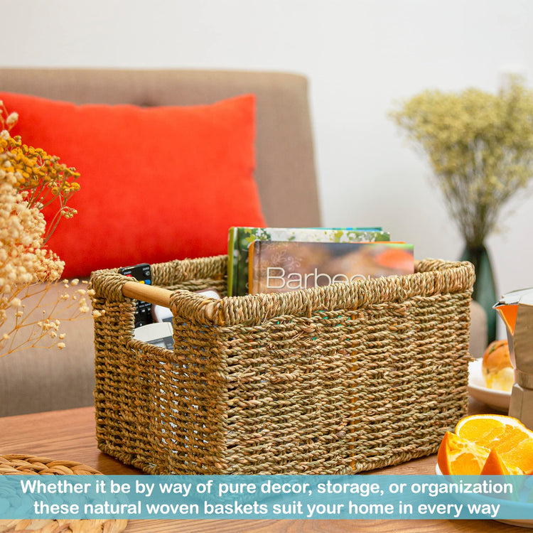 Natural Seagrass Basket with Wooden Handle (3 Count)