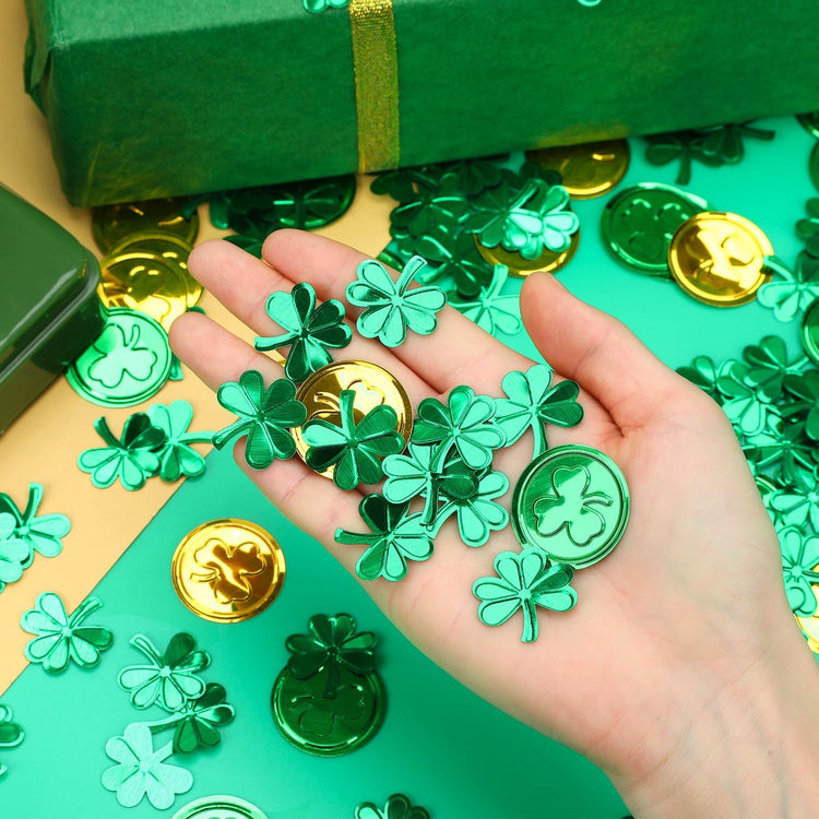 St. Patrick's Day Shamrock Confetti Table Centerpiece Decoration
