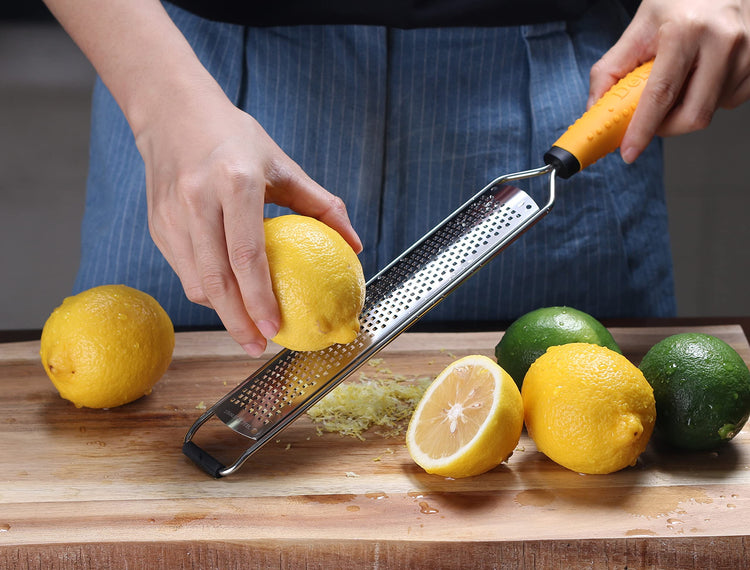 PRO Citrus Lemon Zester & Cheese Grater