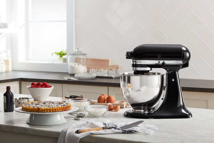 Artisan, 5-Qt Tilt Head Stand Mixer, KSM150PS, Onyx Black (16 Ounce)