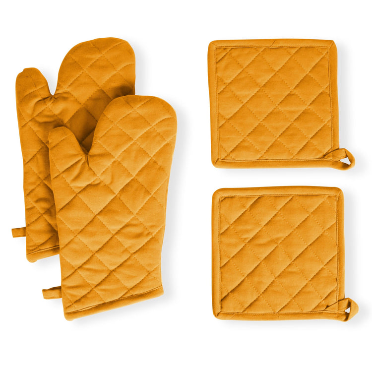 4 Piece Set 2 Oven Mitts & 2 Potholders (4 Count)