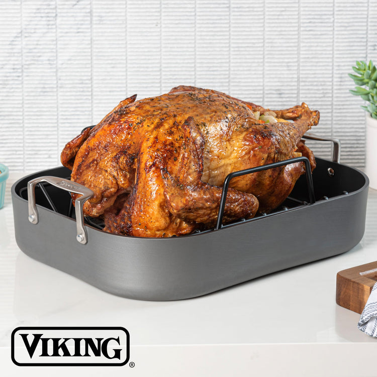 Hard Anodized Aluminum Nonstick Roasting Pan with Non Stick Rack and Carving Set