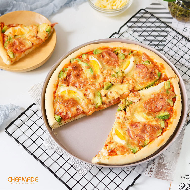 Pizza Pan, 10-Inch Non-Stick Pancake Bakeware for Oven Baking (Champagne Gold)