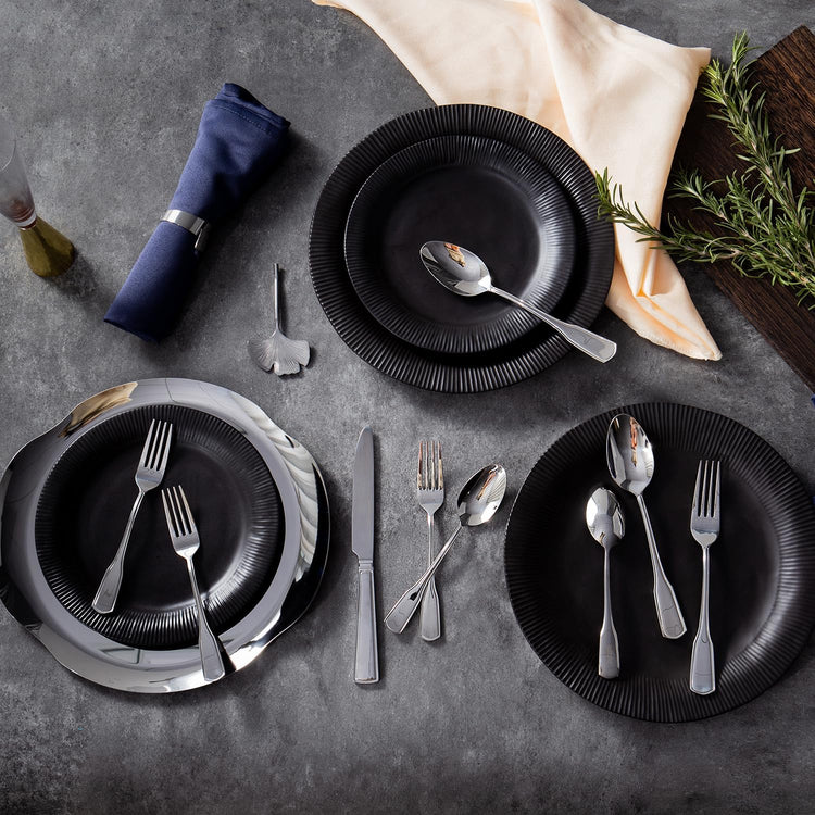 20 Piece Silverware Set for 4 (20 Count)
