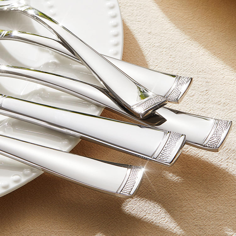 20 Piece Flatware Set (20 Count)