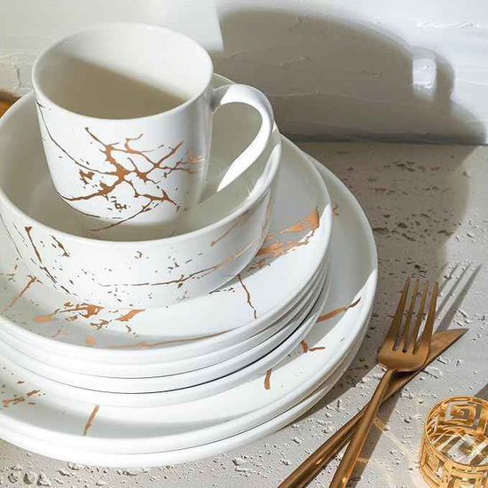 Stone Lain Porcelain 16 Piece Dinnerware set, 4 Full White Gold Splash Sets