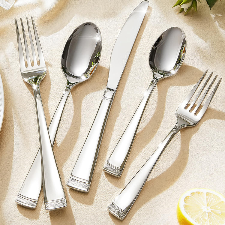 20 Piece Flatware Set (20 Count)