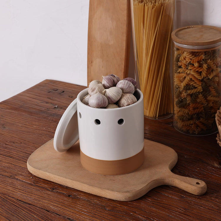 Garlic Keeper with Lid