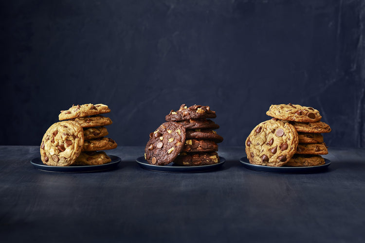 Chocolate Company Milk Chocolate Chips 800 per lb (80 Ounce)