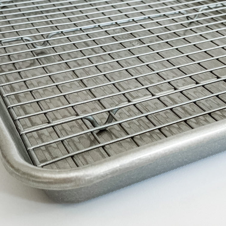 Jelly Roll Baking Pan and Bakeable Cooling Rack