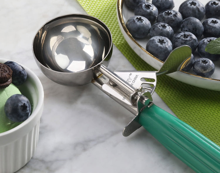 Commercial Grade Thumb Press Food Disher
