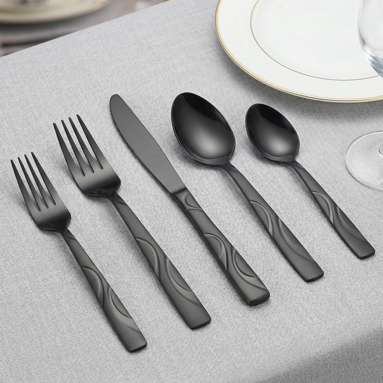 40 Piece Black Silverware Set for 8 (40 Count)