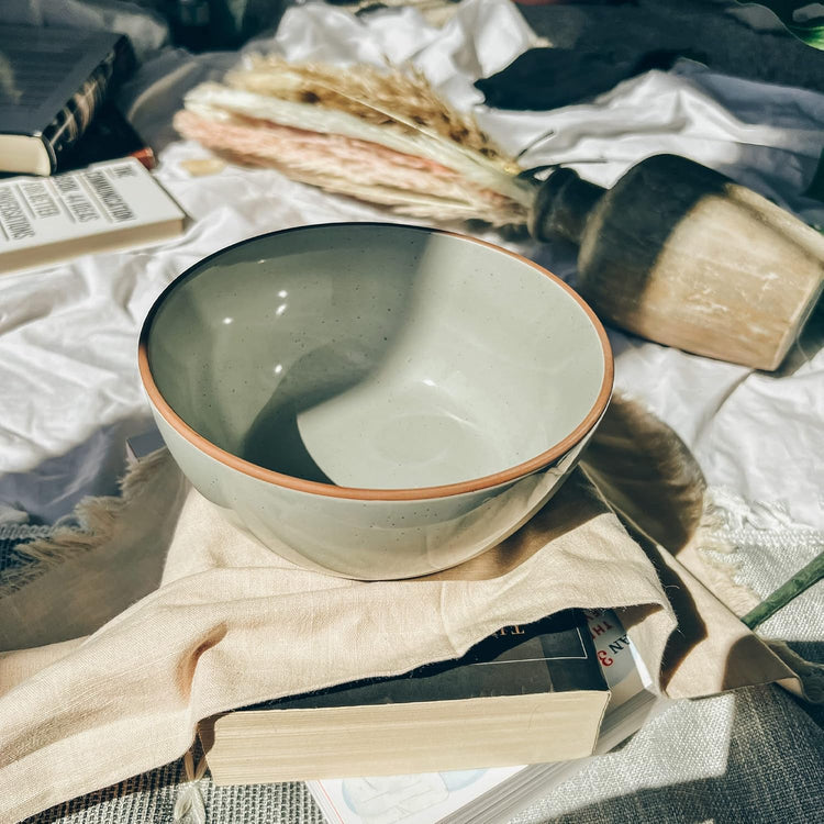 Mora Ceramic Bowls For Kitchen, 28oz - Bowl Set of 4 - For Cereal, Salad, Pasta, Soup, Dessert, Serving etc - Dishwasher, Microwave, and Oven Safe - For Breakfast, Lunch and Dinner - Earl Grey