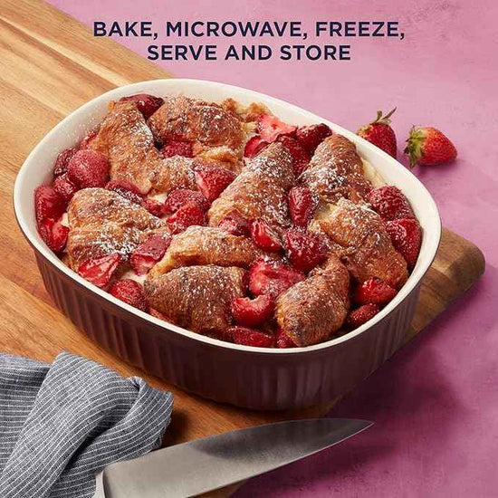 CorningWare Ceramic Bakeware Set with Lids, Chip and Crack Resistant Stoneware Baking Dish, Microwave, Dishwasher, Oven, Freezer and Fridge Safe, 6-Piece French Cabernet