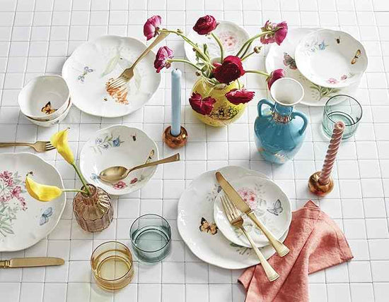 Lenox Dinnerware Set, Butterfly Meadow 28-Piece Set, Service For 4, Porcelain Plates With Scalloped Edges, Plates And Bowls Sets, Microwave Safe, Dishwasher Safe, Home & Kitchen (28 Piece, Assorted)