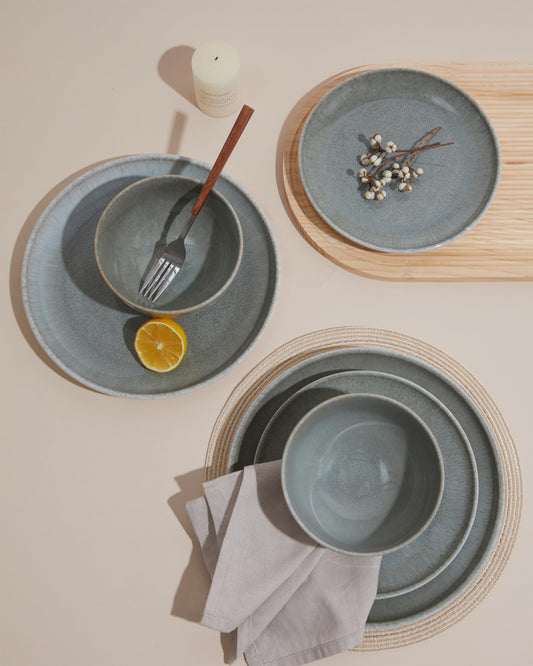 Stoneware Dinnerware Sets for 4 (16 Count)
