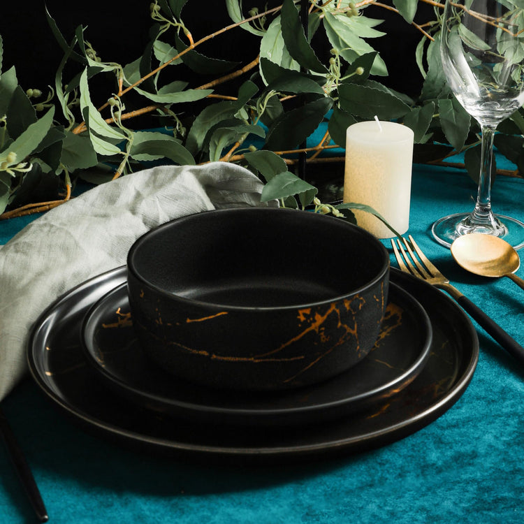 Gold Splash Dinnerware Set