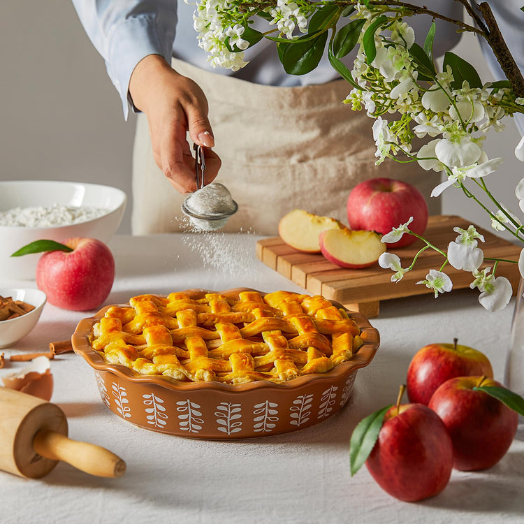 Porcelain Deep Fluted Pie Dish for Baking