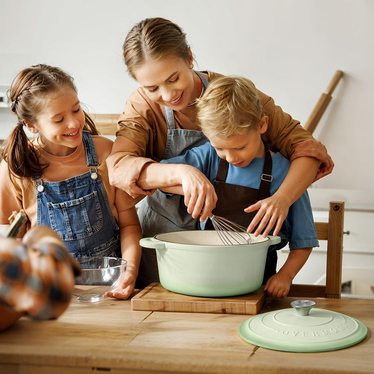 Enameled Cast Iron Dutch Oven